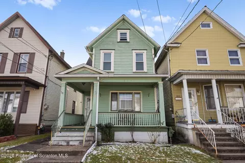 321 Ferdinand St, Scranton, PA 18508