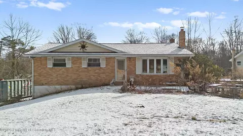 82 Jubilee Rd, Covington Twp, PA 18424