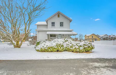 1100 Marion St, Peckville, PA 18452