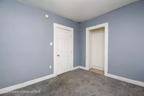 2 Ferguson Pl, Dunmore, PA 18509 photo 23