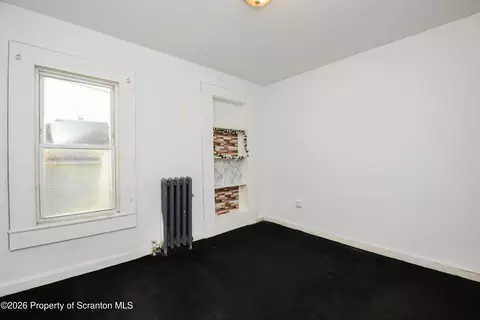 2 Ferguson Pl, Dunmore, PA 18509 photo 16