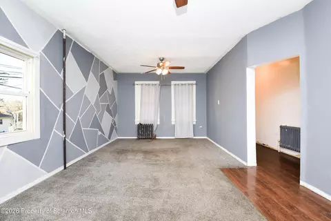 2 Ferguson Pl, Dunmore, PA 18509 photo 7