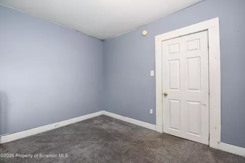 2 Ferguson Pl, Dunmore, PA 18509 photo 22