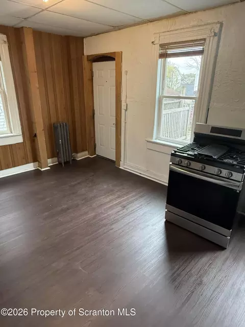 2 Ferguson Pl, Dunmore, PA 18509 photo 11