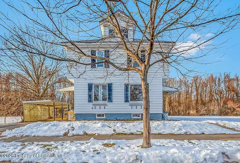 1154 Murray St, Forty Fort, PA 18704