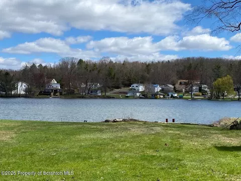 48 Indian Spring Rd, Tunkhannock, PA 18657