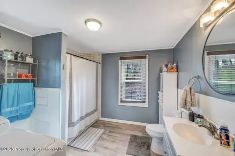 Bath - 35 E Franklin St, Shavertown, PA 18708 photo 3 of 4