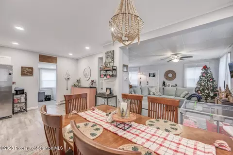 Dining - 35 E Franklin St, Shavertown, PA 18708 photo 5 of 5