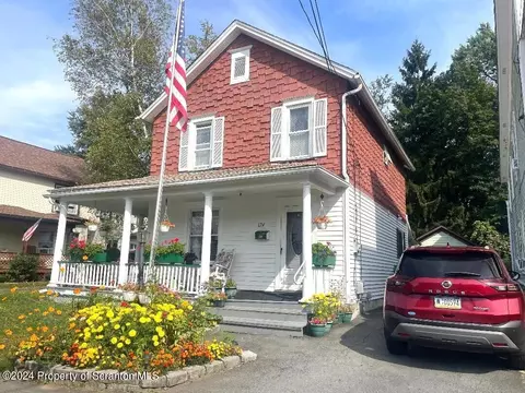 174 Washington St, Carbondale, PA 18407