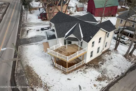 12 Grow Ave, Montrose, PA 18801