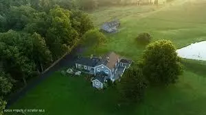 200 Lalor Ln, Little Meadows, PA 18830