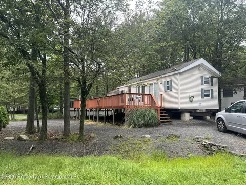 W699 Snowshoe, Covington Twp, PA 18424