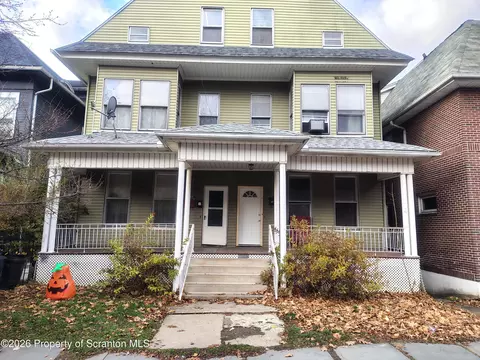817 Madison Ave, Scranton, PA 18510