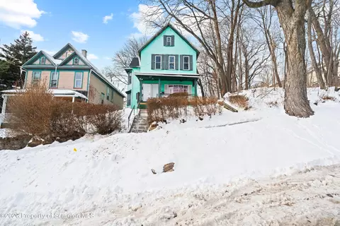 529 Taylor Ave, Scranton, PA 18510