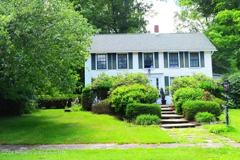 324 Cedar St, Montrose, PA 18801