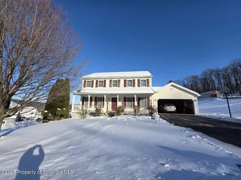 205 Salem Glenn Blvd, Selinsgrove, PA 17870