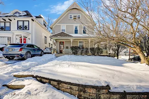 902 Columbia St, Scranton, PA 18509
