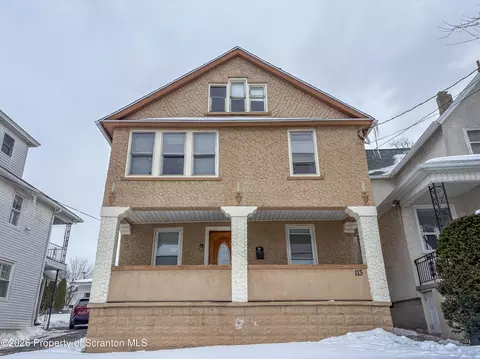 113 Franklin St, Dunmore, PA 18512