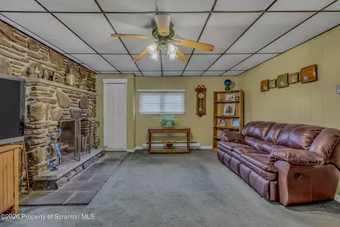Living - 1114 Springbrook Ave, Moosic, PA 18507 photo 1 of 2