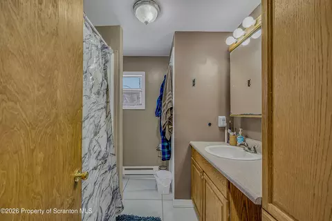Bath - 1114 Springbrook Ave, Moosic, PA 18507 photo 3 of 3