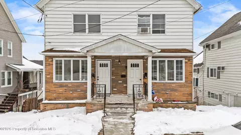 712 714 Carmalt St, Dickson City, PA 18519