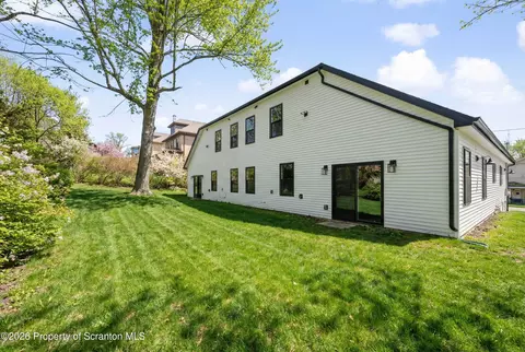 Exterior - 115 E Pine St, Dunmore, PA 18512 photo 3 of 5