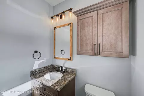 Bath - 115 E Pine St, Dunmore, PA 18512 photo 2 of 7