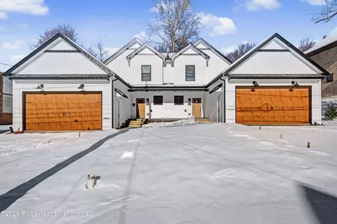 115 E Pine St, Dunmore, PA 18512