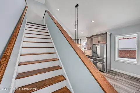 Entry Way - 115 E Pine St, Dunmore, PA 18512 photo 7 of 10