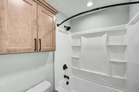 Bath - 115 E Pine St, Dunmore, PA 18512 photo 7 of 7