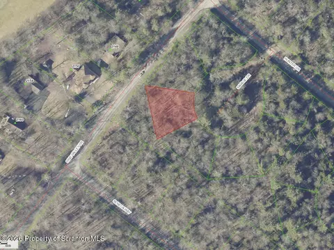 Savage Ct 2579, Tobyhanna, PA 18466