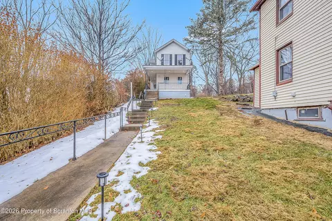 215 N Fillmore Ave, Scranton, PA 18504