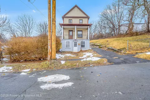 217 N Fillmore Ave, Scranton, PA 18504