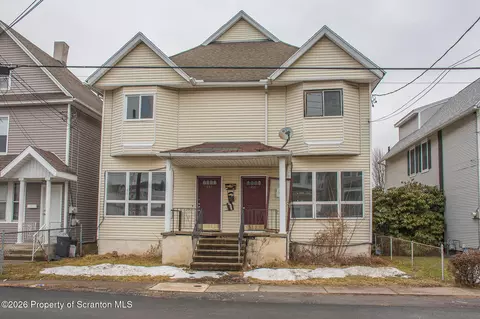 920 W 922 W Elm St, Scranton, PA 18504