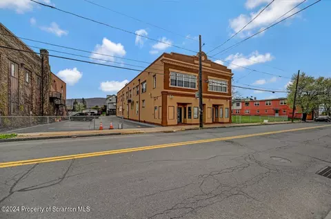 486 Hazle St, Wilkes-barre, PA 18702