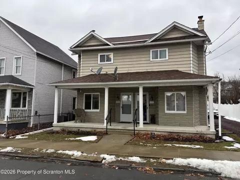 949-51 Lincoln St, Dickson City, PA 18519