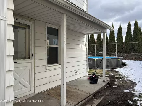 Exterior - 415 Susquehanna Ave, Olyphant, PA 18447 photo 3 of 5
