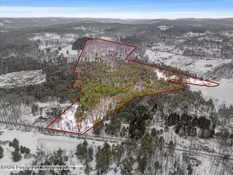 Stanley Lake Road, Friendsville, PA 18818