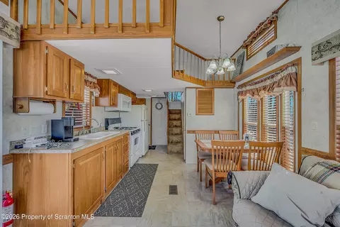 116 Explorer Path, Covington Twp, PA 18424 photo 9