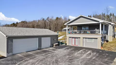 1521 Grinnell Rd, New Milford, PA 18834