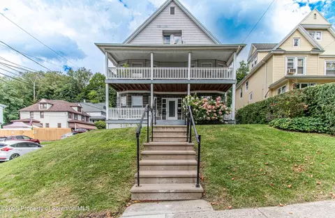 1027 1029 Woodlawn St, Scranton, PA 18509