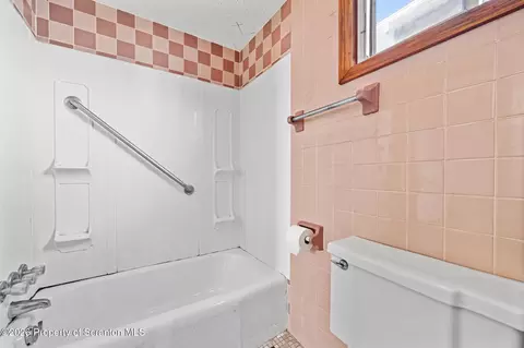 Bath - 649 E Lackawanna Ave, Olyphant, PA 18447 photo 2 of 2