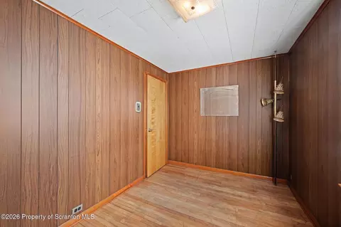 Entry Way - 649 E Lackawanna Ave, Olyphant, PA 18447 photo 1 of 3