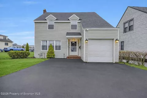 516 Dundaff St, Dickson City, PA 18519