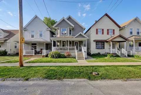 328 Ferdinand St, Scranton, PA 18508