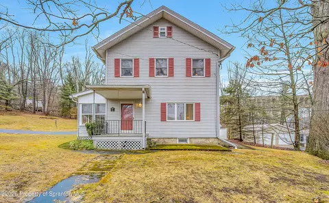 5150 Station Hill Rd, Nicholson, PA 18446
