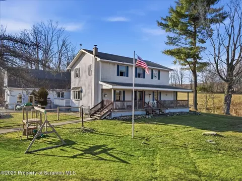 2909 Potter Hill Rd, Thompson, PA 18465