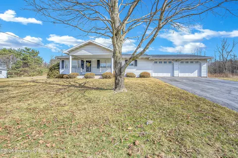401 Montdale Rd, Scott Twp, PA 18447