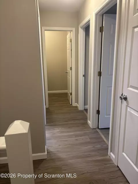 Entry Way - 6 Bald Mountain Rd, Scranton, PA 18504 photo 2 of 2