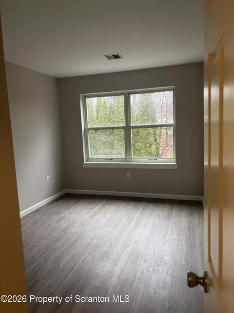 Bedroom - 6 Bald Mountain Rd, Scranton, PA 18504 photo 2 of 2
